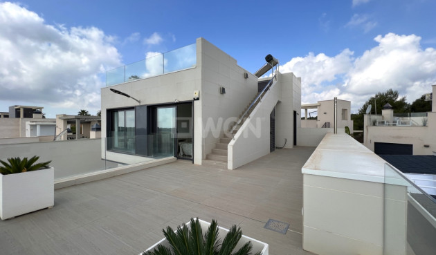 Resale - Villa - San Miguel de Salinas - Inland