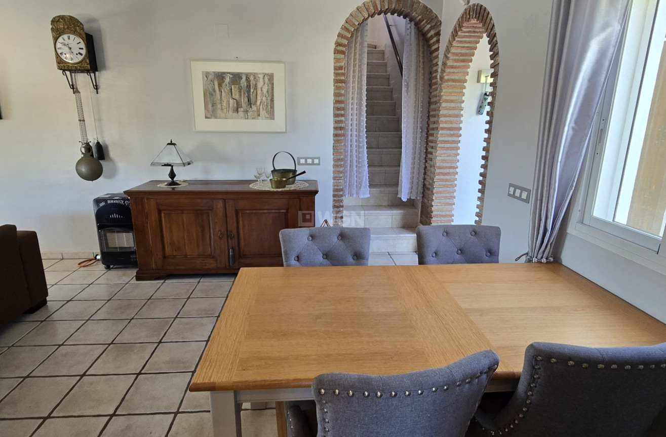 Resale - Villa - Vinuela - Inland