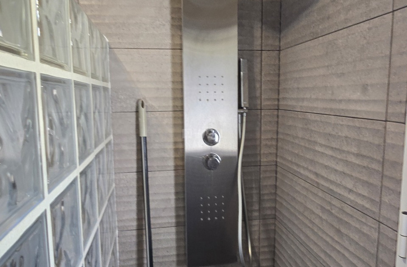 Resale - Villa - Vinuela - Inland