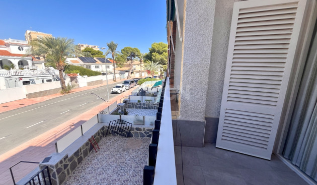 Resale - Apartment / flat - La Zenia - Costa Blanca