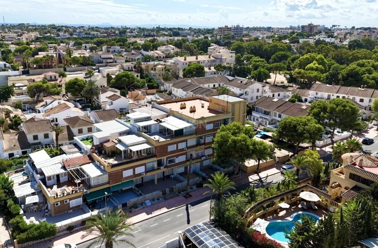 Resale - Apartment / flat - La Zenia - Costa Blanca