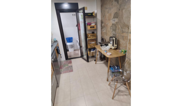 Resale - Apartment / flat - Orihuela - Zona Centro