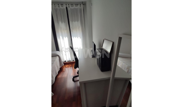 Resale - Apartment / flat - Orihuela - Zona Centro