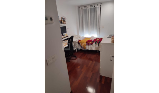 Resale - Apartment / flat - Orihuela - Zona Centro