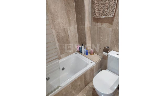 Resale - Apartment / flat - Orihuela - Zona Centro