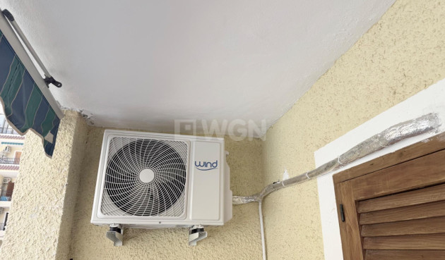 Resale - Apartment / flat - Torrevieja - La Mata Pueblo