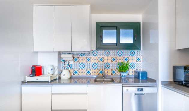 Resale - Apartment / flat - Pilar de la Horadada - Mil Palmeras