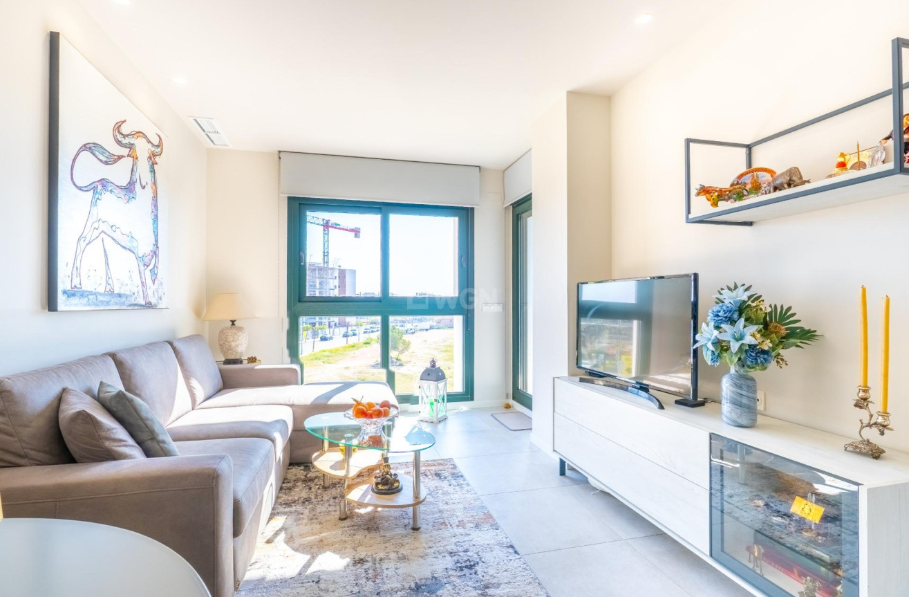 Resale - Apartment / flat - Pilar de la Horadada - Mil Palmeras