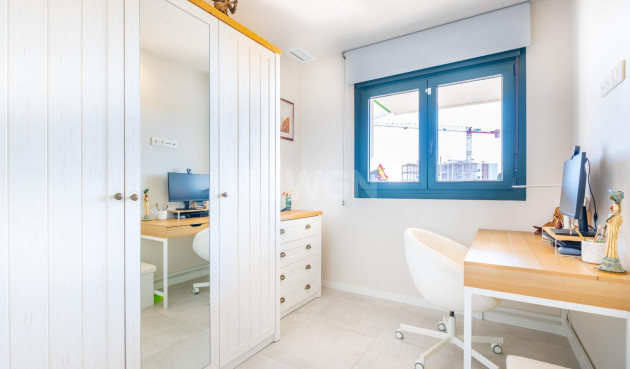 Resale - Apartment / flat - Pilar de la Horadada - Mil Palmeras