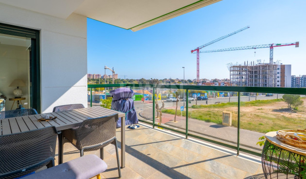 Resale - Apartment / flat - Pilar de la Horadada - Mil Palmeras