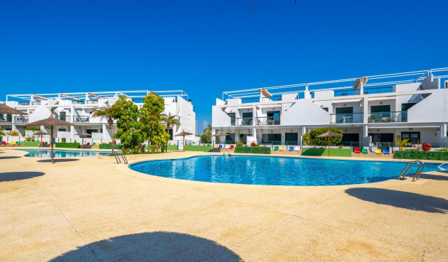 Resale - Apartment / flat - Pilar de la Horadada - Mil Palmeras