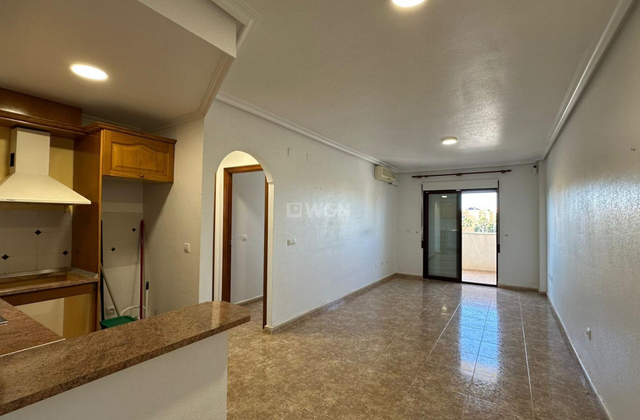 Resale - Apartment / flat - Orihuela Costa - Campoamor