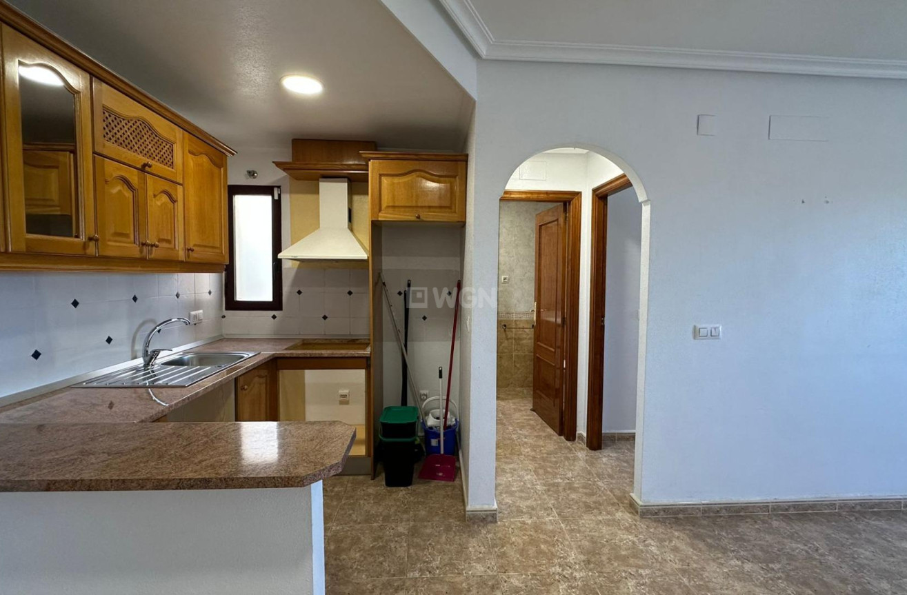 Resale - Apartment / flat - Orihuela Costa - Campoamor