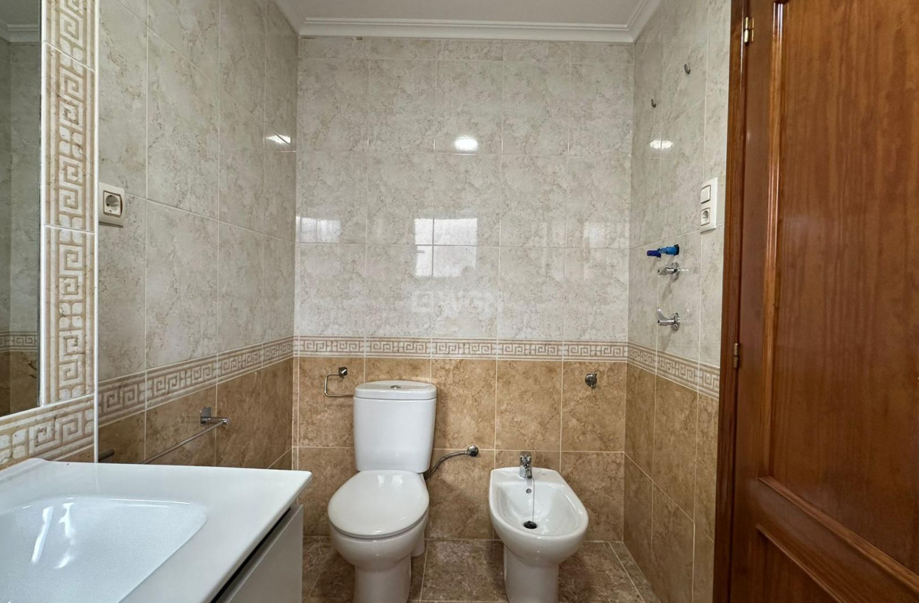 Resale - Apartment / flat - Orihuela Costa - Campoamor