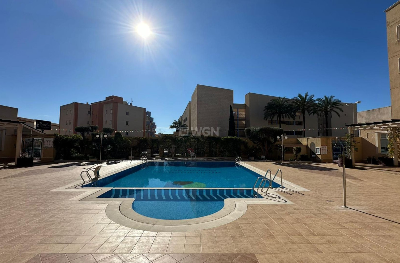 Resale - Apartment / flat - Orihuela Costa - Campoamor