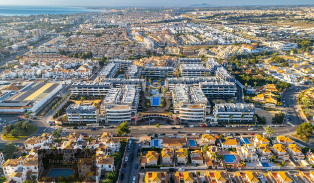 Resale - Apartment / flat - Orihuela Costa - La Zenia