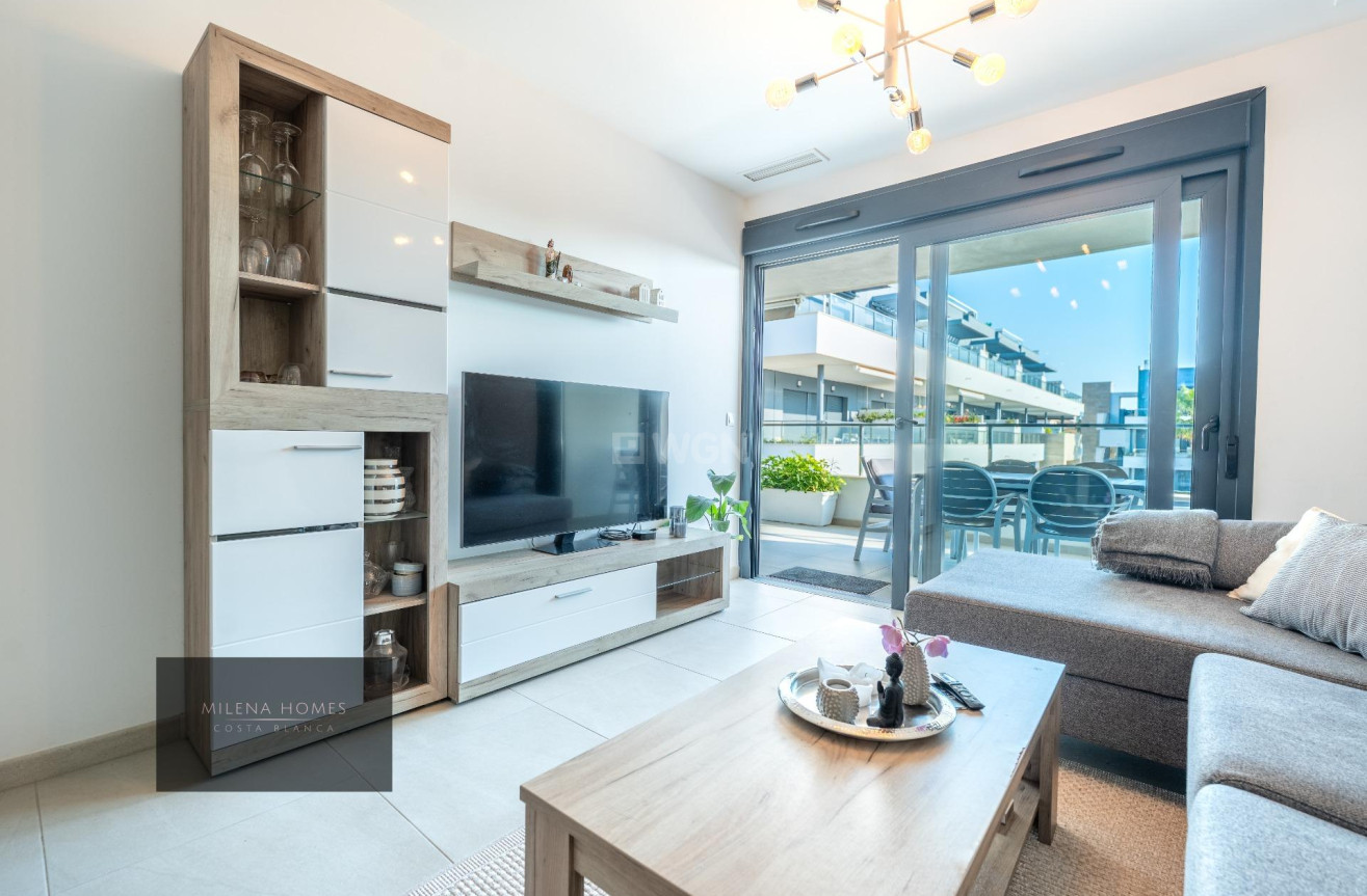 Resale - Apartment / flat - Orihuela Costa - La Zenia