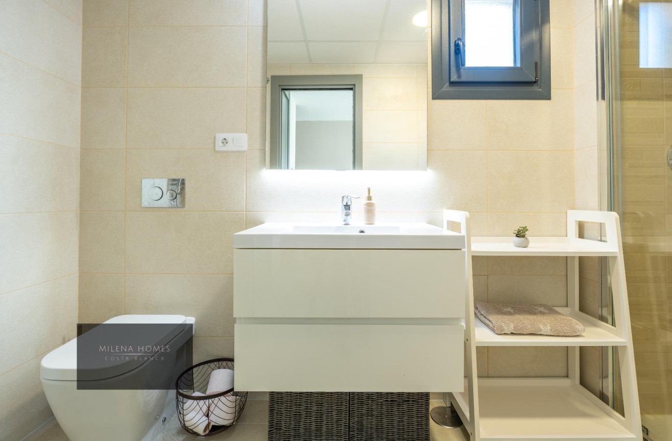 Resale - Apartment / flat - Orihuela Costa - La Zenia