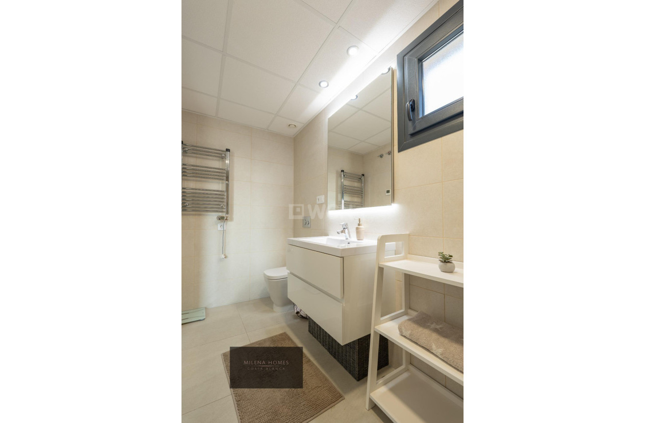 Resale - Apartment / flat - Orihuela Costa - La Zenia