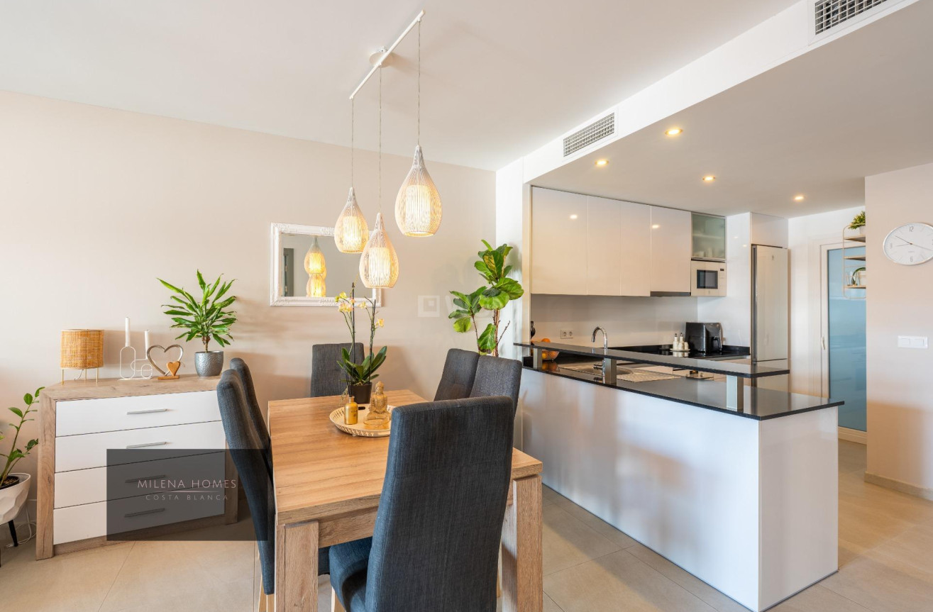 Resale - Apartment / flat - Orihuela Costa - La Zenia