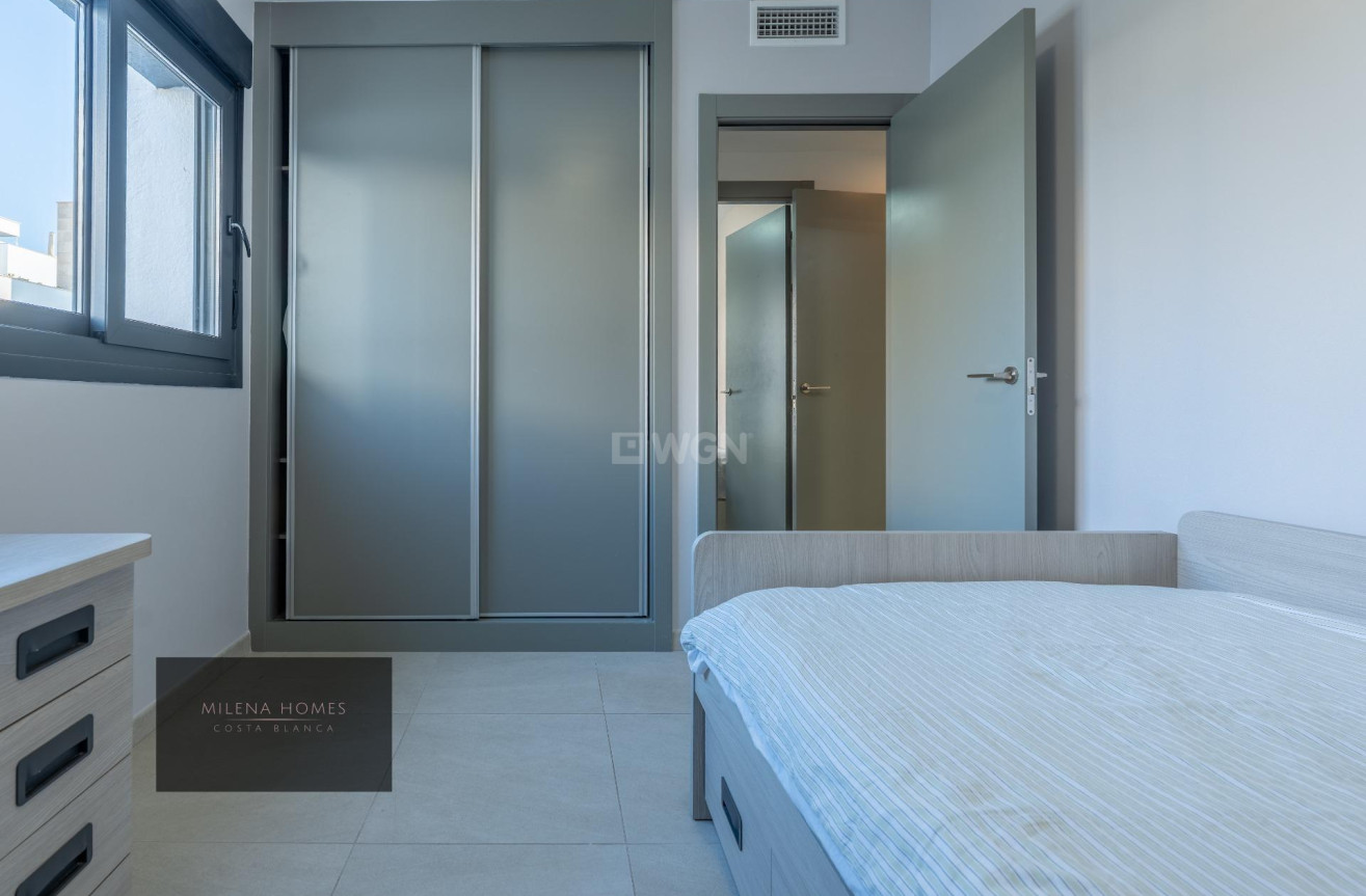 Resale - Apartment / flat - Orihuela Costa - La Zenia