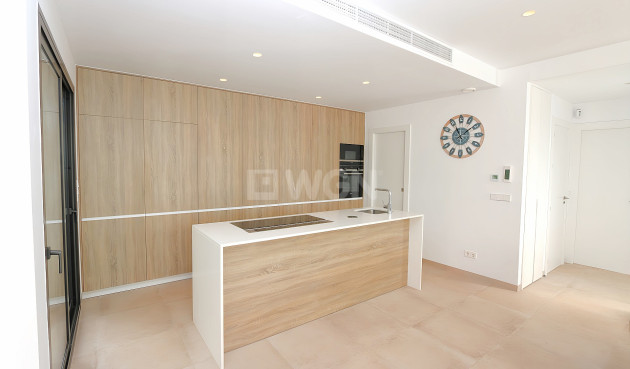 Resale - Villa - Pilar de la Horadada - Costa Blanca