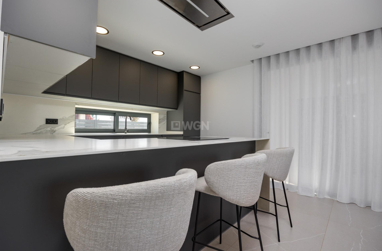 Nowy budynek - Villa - Torrevieja - Sector 25