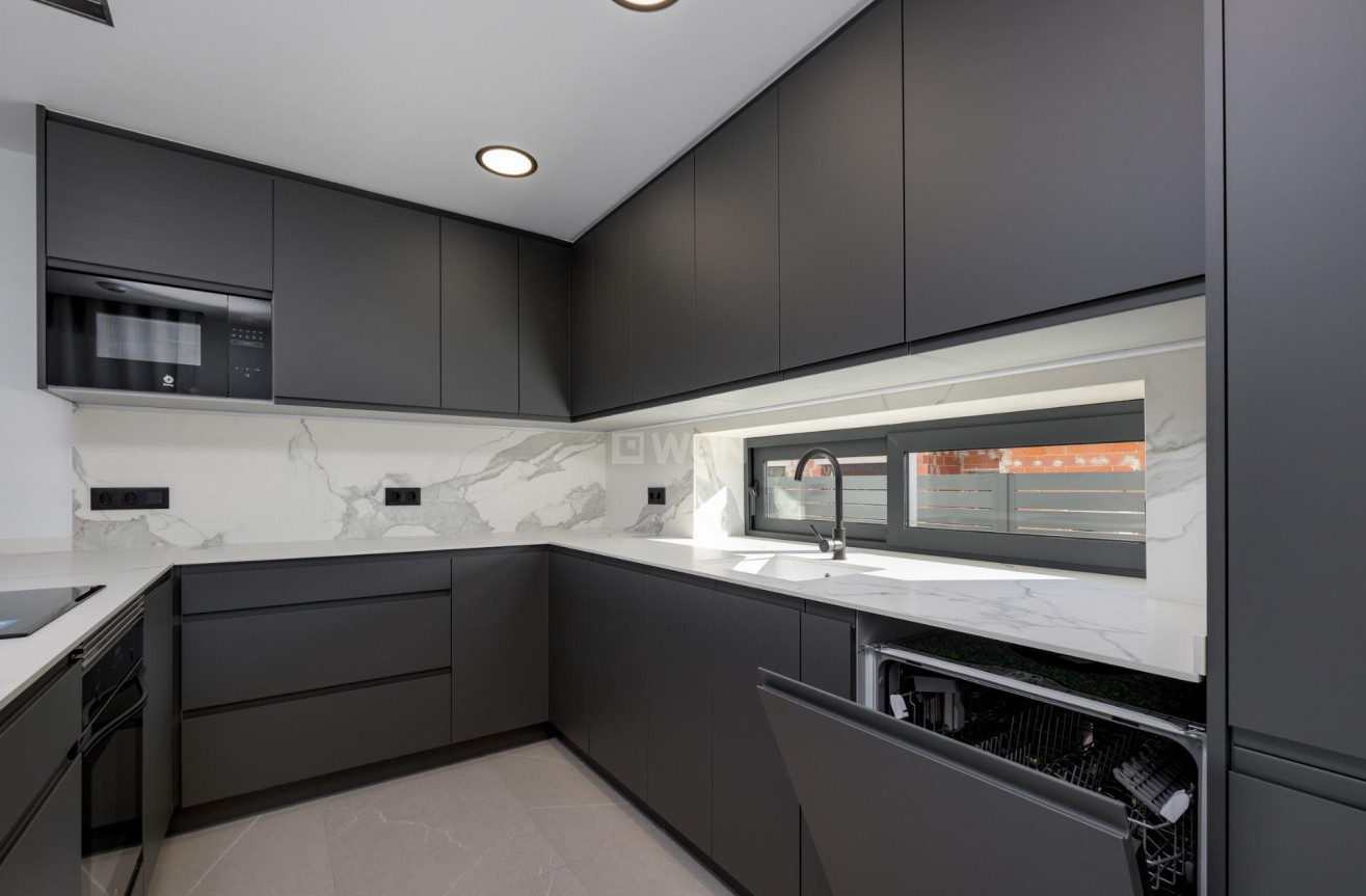 Nowy budynek - Villa - Torrevieja - Sector 25