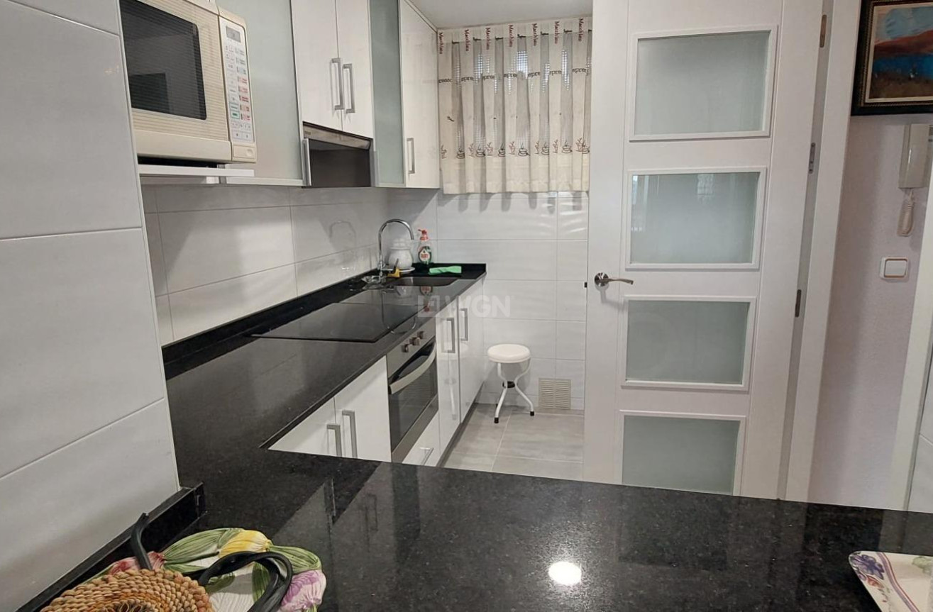 Reventa - Apartamento / piso - Benidorm - Levante