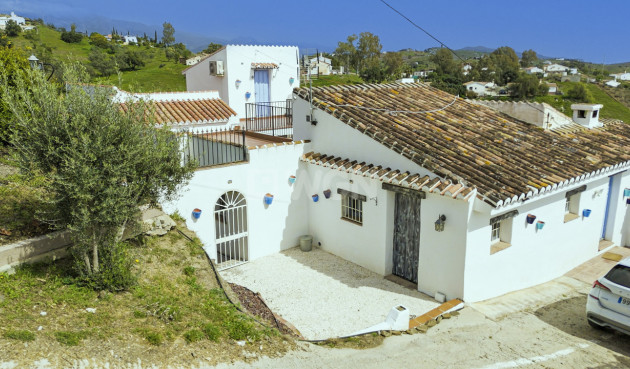 Reventa - Villa - Vélez-Málaga - Costa del Sol