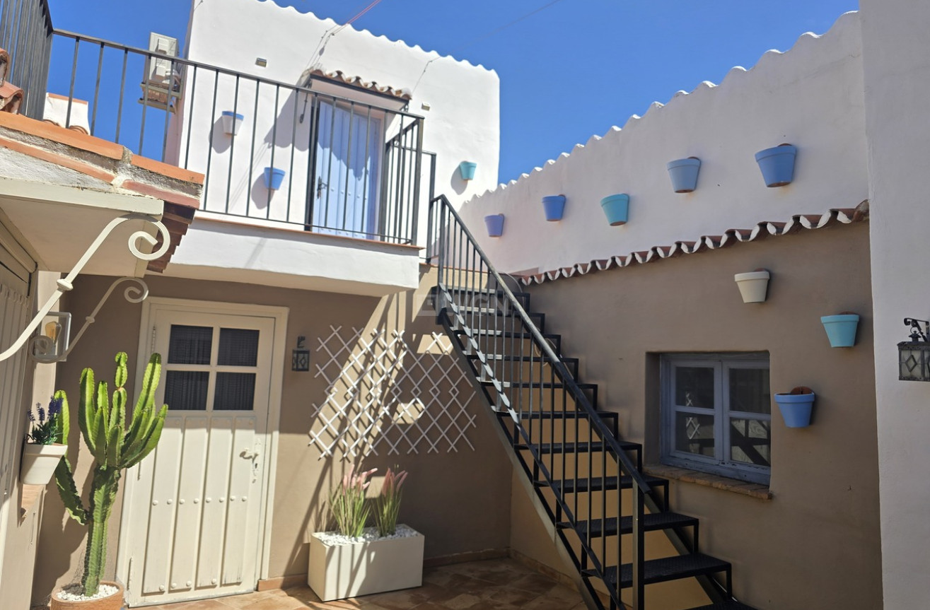 Reventa - Villa - Vélez-Málaga - Costa del Sol