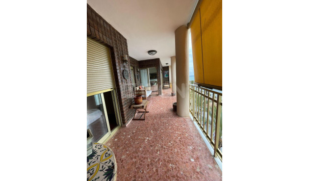 Resale - Apartment / flat - Torrevieja - Las Piscinas Naturales