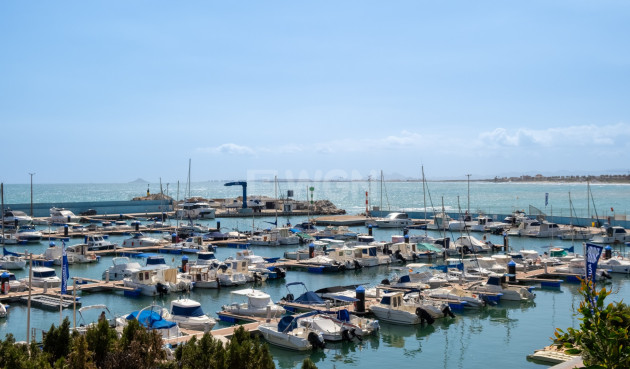 Odsprzedaż - Mieszkanie w bloku - Pilar de la Horadada - Costa Blanca