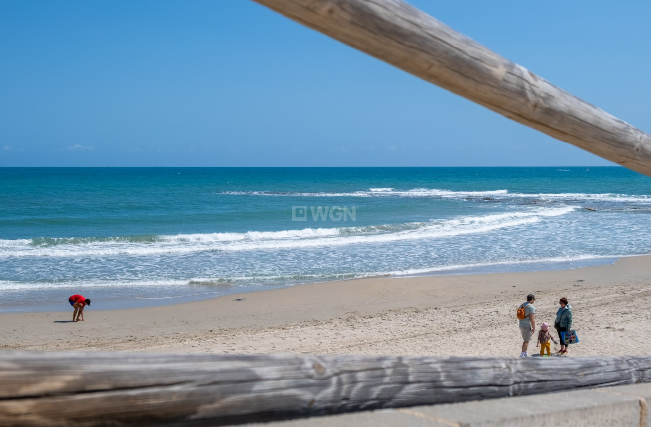 Odsprzedaż - Mieszkanie w bloku - Pilar de la Horadada - Costa Blanca