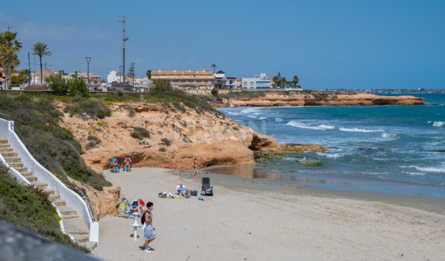 Odsprzedaż - Mieszkanie w bloku - Pilar de la Horadada - Costa Blanca