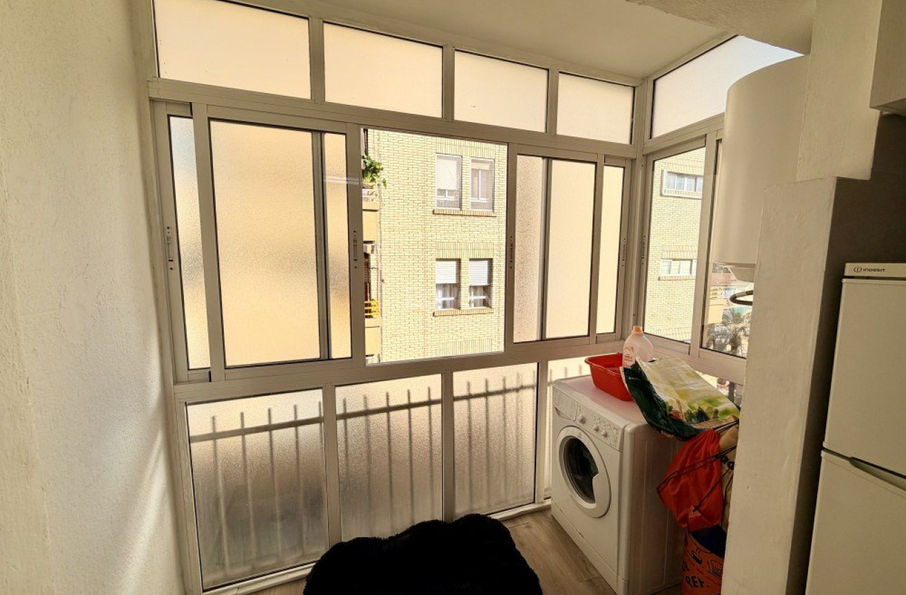 Odsprzedaż - Mieszkanie w bloku - Elche - Costa Blanca