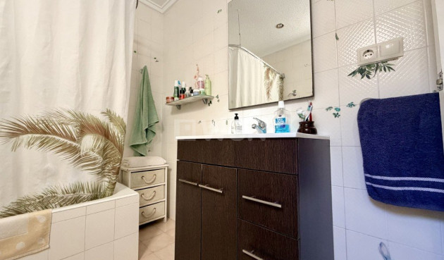 Odsprzedaż - Mieszkanie w bloku - Elche - Costa Blanca