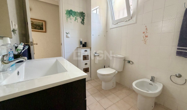 Odsprzedaż - Mieszkanie w bloku - Elche - Costa Blanca