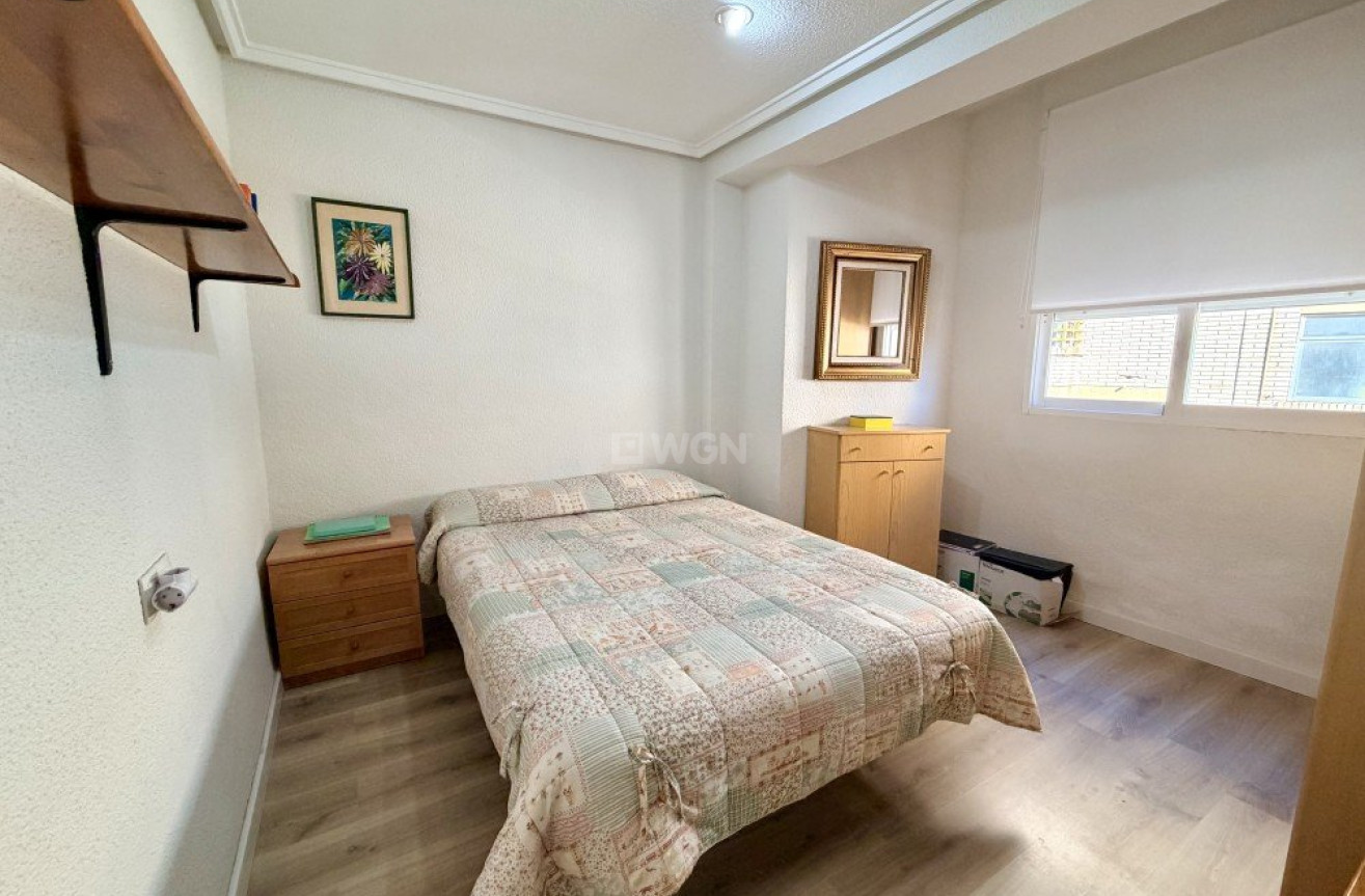 Odsprzedaż - Mieszkanie w bloku - Elche - Costa Blanca