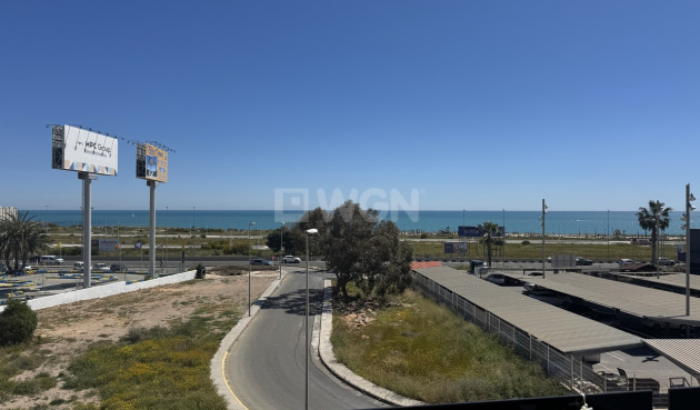 Reventa - Apartamento / piso - Playa Flamenca - Costa Blanca