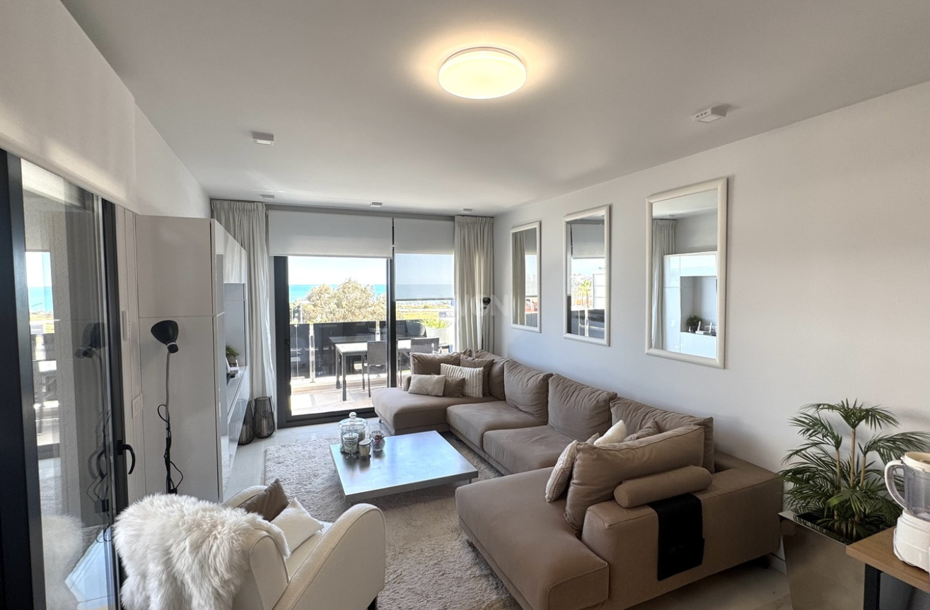 Reventa - Apartamento / piso - Playa Flamenca - Costa Blanca