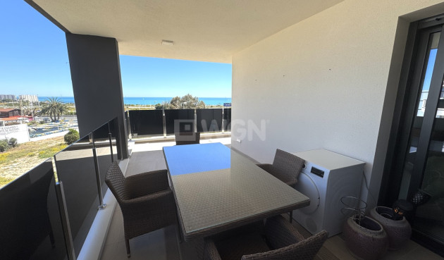 Reventa - Apartamento / piso - Playa Flamenca - Costa Blanca