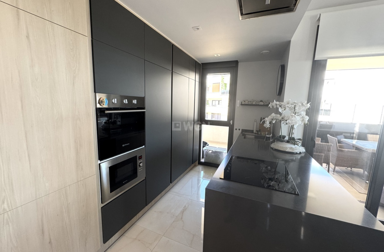 Reventa - Apartamento / piso - Playa Flamenca - Costa Blanca