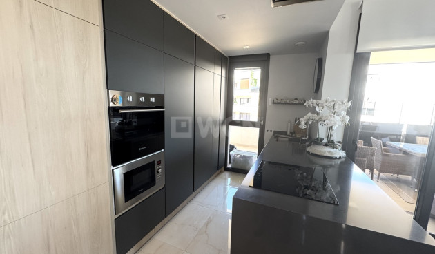 Reventa - Apartamento / piso - Playa Flamenca - Costa Blanca