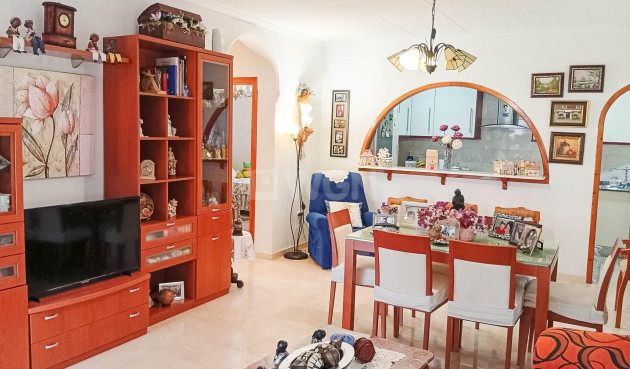 Wiederverkauf - Villa - Torrevieja - La Siesta