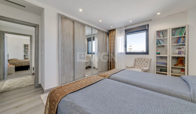 Reventa - Villa - Torrevieja - Costa Blanca