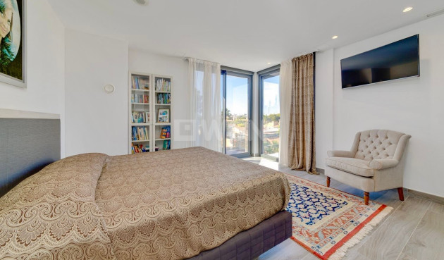 Reventa - Villa - Torrevieja - Costa Blanca