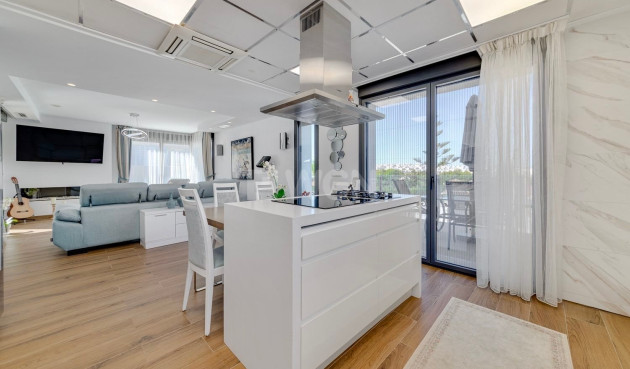 Reventa - Villa - Torrevieja - Costa Blanca