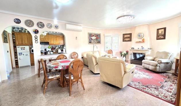 Reventa - Villa - Orihuela Costa - Playa Flamenca