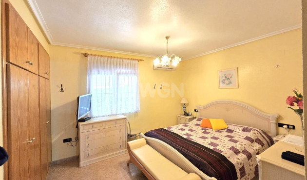 Reventa - Villa - Orihuela Costa - Playa Flamenca